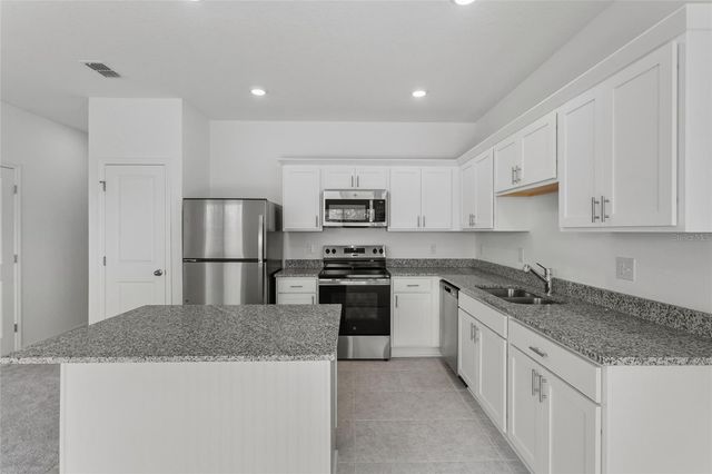 5934 PINEY SHRUB PLACE, St Cloud, FL 34771