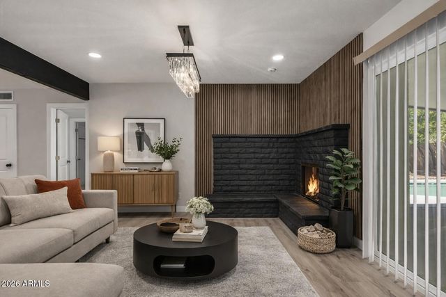 3920 W LANE Avenue, Phoenix, AZ 85051