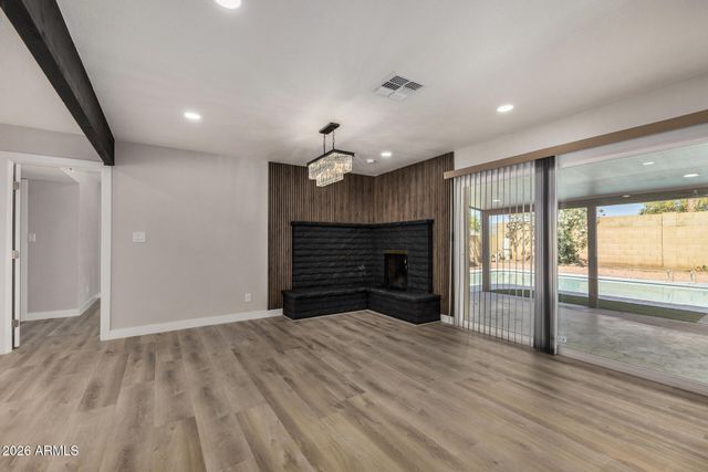 3920 W LANE Avenue, Phoenix, AZ 85051