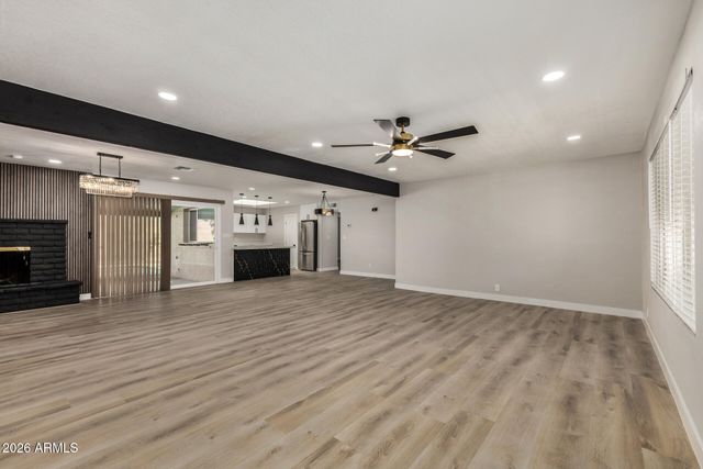 3920 W LANE Avenue, Phoenix, AZ 85051