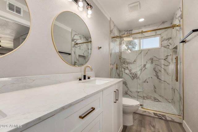 3920 W LANE Avenue, Phoenix, AZ 85051