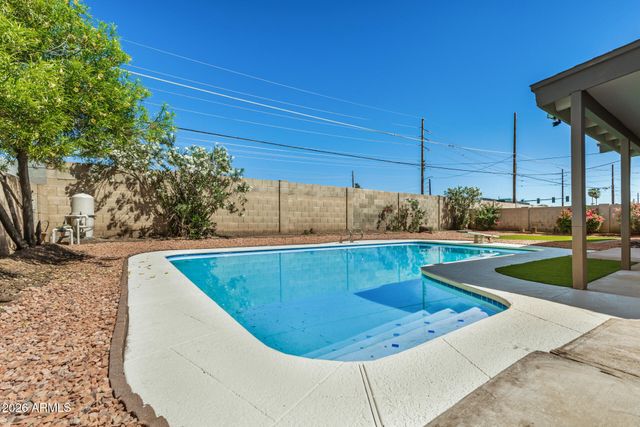 3920 W LANE Avenue, Phoenix, AZ 85051