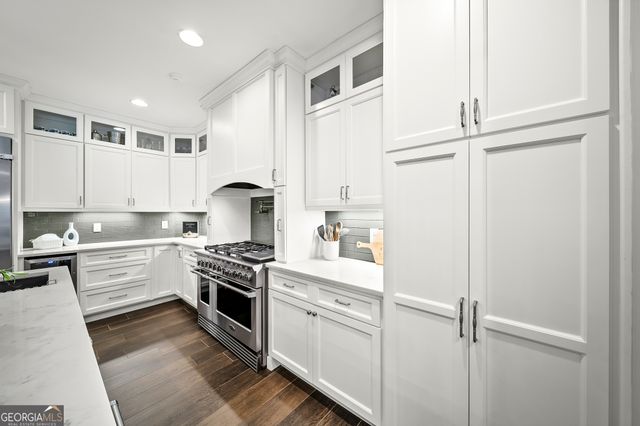 6249 Ben Parks Road, Murrayville, GA 30564