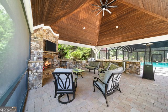 6249 Ben Parks Road, Murrayville, GA 30564