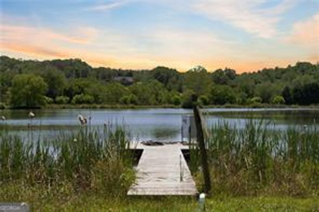 6249 Ben Parks Road, Murrayville, GA 30564