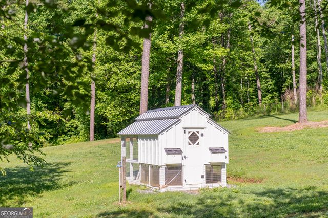 6249 Ben Parks Road, Murrayville, GA 30564