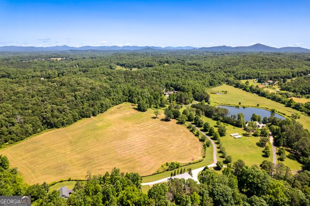 6249 Ben Parks Road, Murrayville, GA 30564