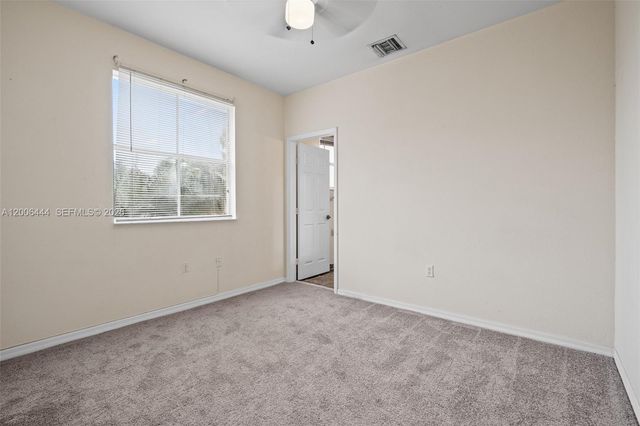 627 E Mowry Ct, Homestead, FL 33030