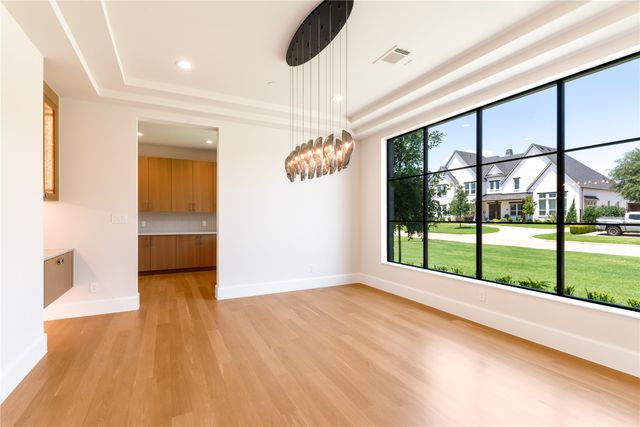 7522 Midbury Drive, Dallas, TX 75230
