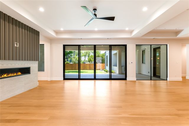 7522 Midbury Drive, Dallas, TX 75230