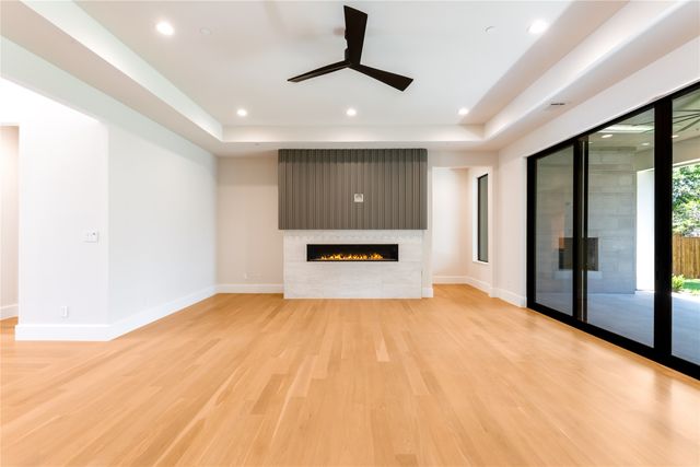 7522 Midbury Drive, Dallas, TX 75230