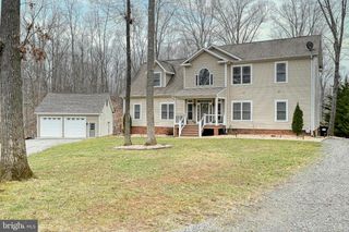 14 ELNOR RD, Bumpass, VA 23024