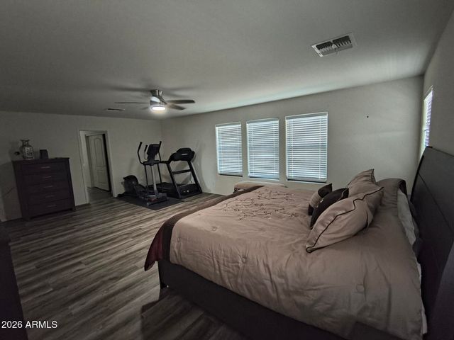 26021 N DESERT MESA Drive, Surprise, AZ 85387