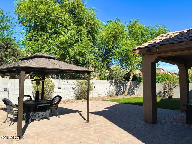 26021 N DESERT MESA Drive, Surprise, AZ 85387