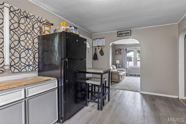 1112 N 3rd Street, Festus, MO 63028