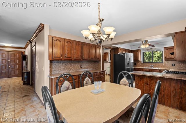 41319 Julie Court, Clinton Township, MI 48038