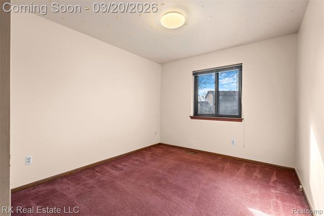 41319 Julie Court, Clinton Township, MI 48038