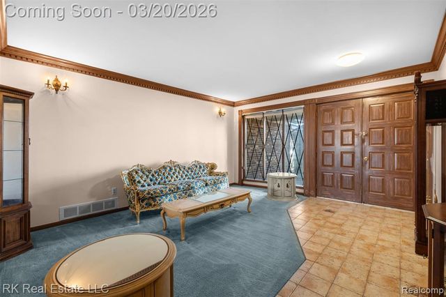 41319 Julie Court, Clinton Township, MI 48038