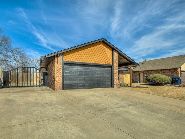525 Waterview Road, Oklahoma City, OK 73170