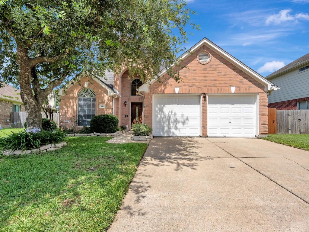 3526 Bay Ledge, Friendswood, TX 77546