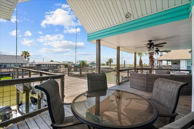 45 Dolphin Street, Bayou Vista, TX 77563