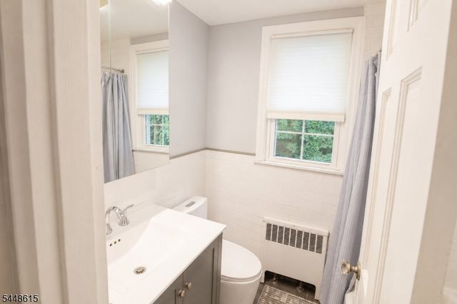 390 Morris Ave 28, Summit City, NJ 07901