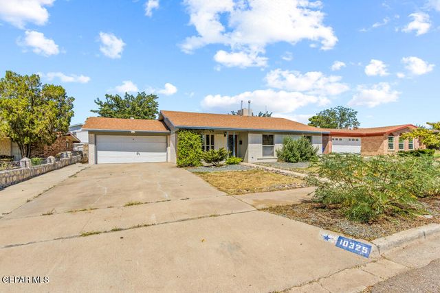 10325 N N Cardigan Drive, El Paso, TX 79925