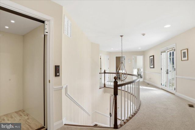 19715 MEADOWBROOK RD, Hagerstown, MD 21742