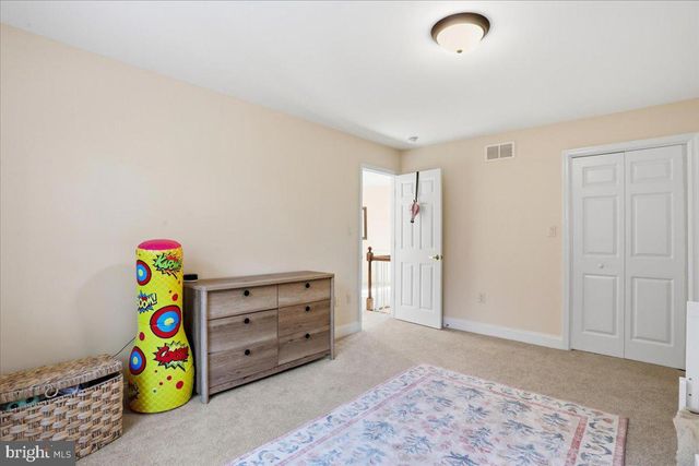 19715 MEADOWBROOK RD, Hagerstown, MD 21742