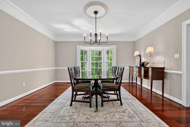 6303 ROCKBRIDGE PL, Centreville, VA 20120