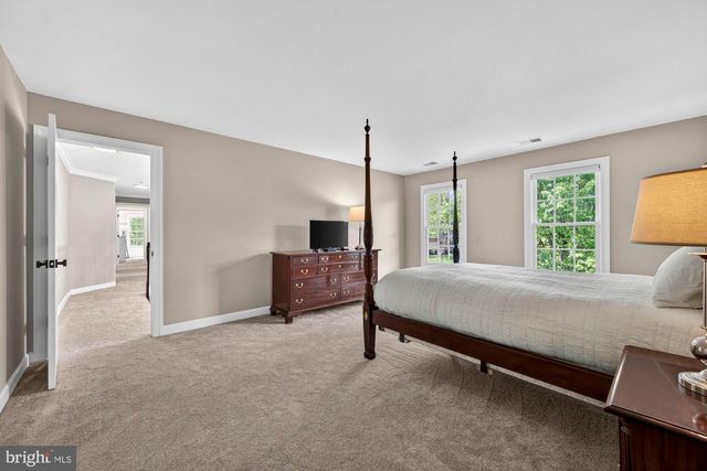 6303 ROCKBRIDGE PL, Centreville, VA 20120