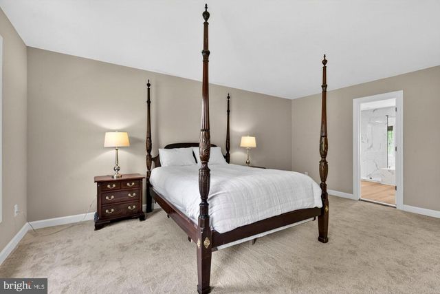 6303 ROCKBRIDGE PL, Centreville, VA 20120