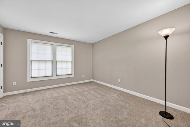 6303 ROCKBRIDGE PL, Centreville, VA 20120