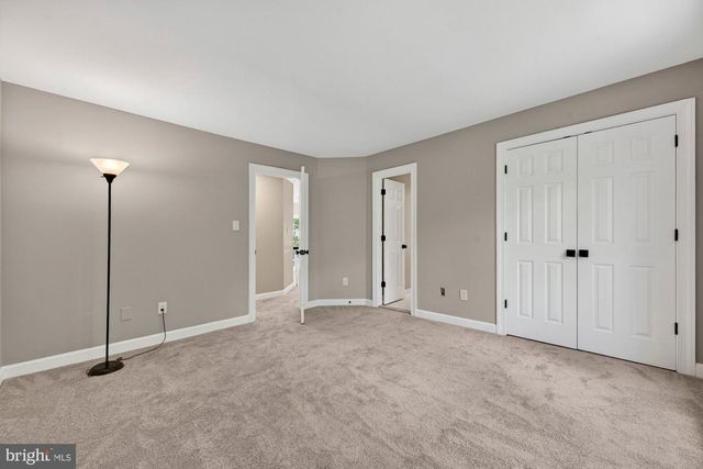 6303 ROCKBRIDGE PL, Centreville, VA 20120