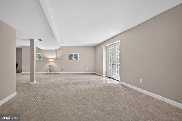 6303 ROCKBRIDGE PL, Centreville, VA 20120