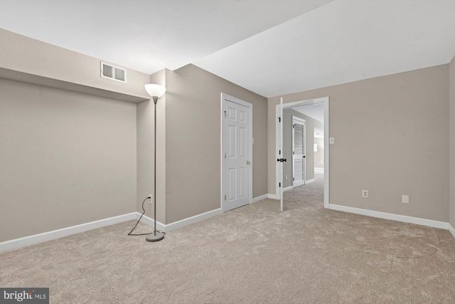 6303 ROCKBRIDGE PL, Centreville, VA 20120