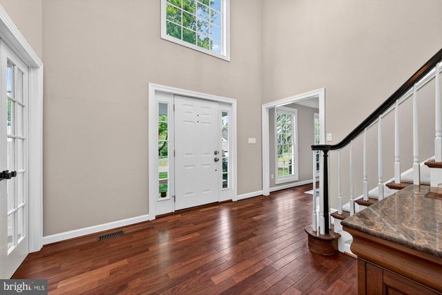6303 ROCKBRIDGE PL, Centreville, VA 20120