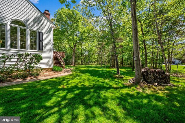 6303 ROCKBRIDGE PL, Centreville, VA 20120