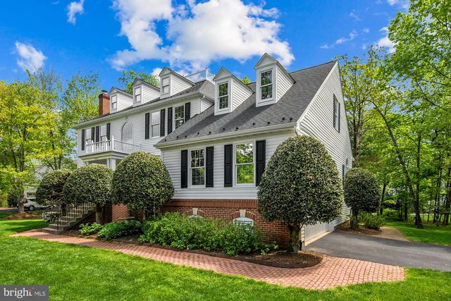 6303 ROCKBRIDGE PL, Centreville, VA 20120