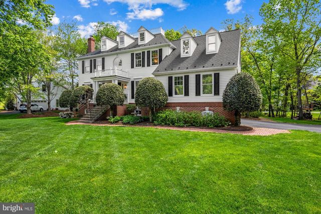 6303 ROCKBRIDGE PL, Centreville, VA 20120