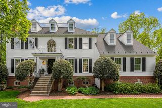 6303 ROCKBRIDGE PL, Centreville, VA 20120