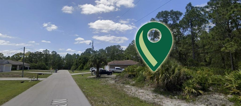 3012 49TH ST W, Lehigh Acres, FL 33971