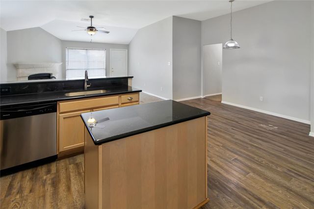 17239 Ranch Country Road, Hockley, TX 77447