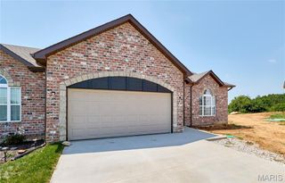 20 Canyon Creek Court, Moscow Mills, MO 63362