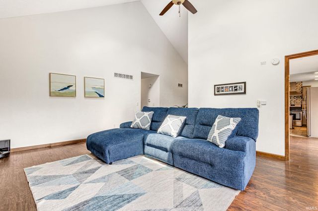 15550 Windfield Lane, Granger, IN 46530