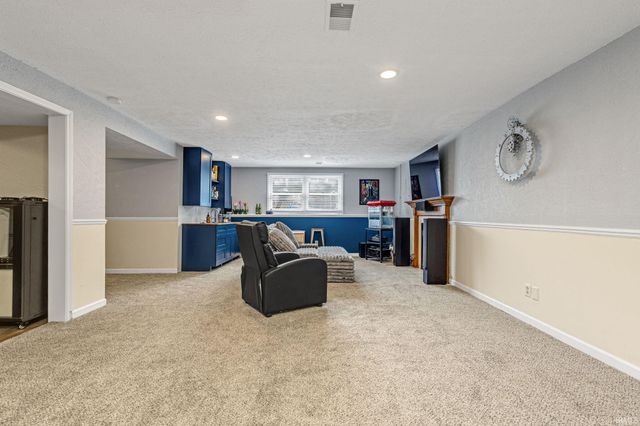 15550 Windfield Lane, Granger, IN 46530