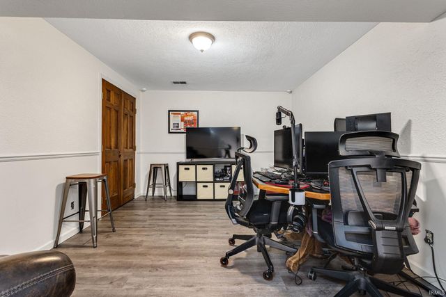 15550 Windfield Lane, Granger, IN 46530