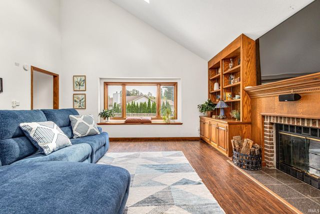 15550 Windfield Lane, Granger, IN 46530
