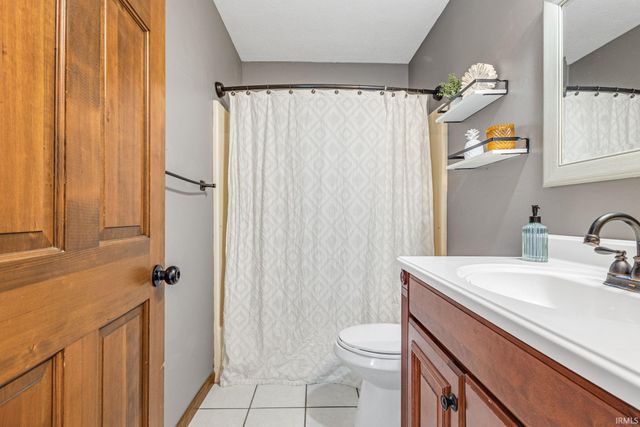 15550 Windfield Lane, Granger, IN 46530