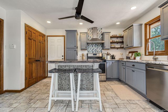 15550 Windfield Lane, Granger, IN 46530